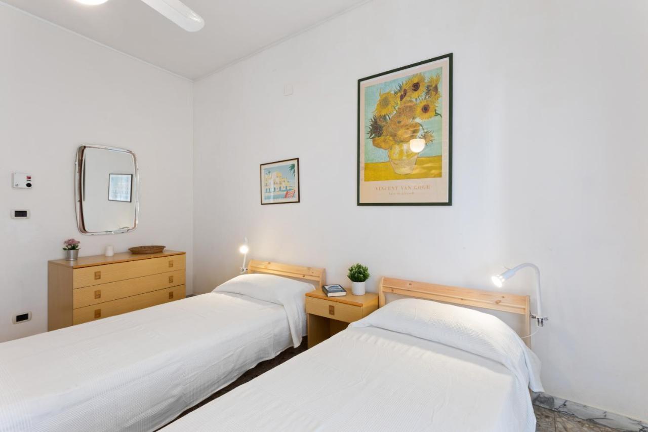Aci Castello Seaview Apartment With Parking Екстер'єр фото