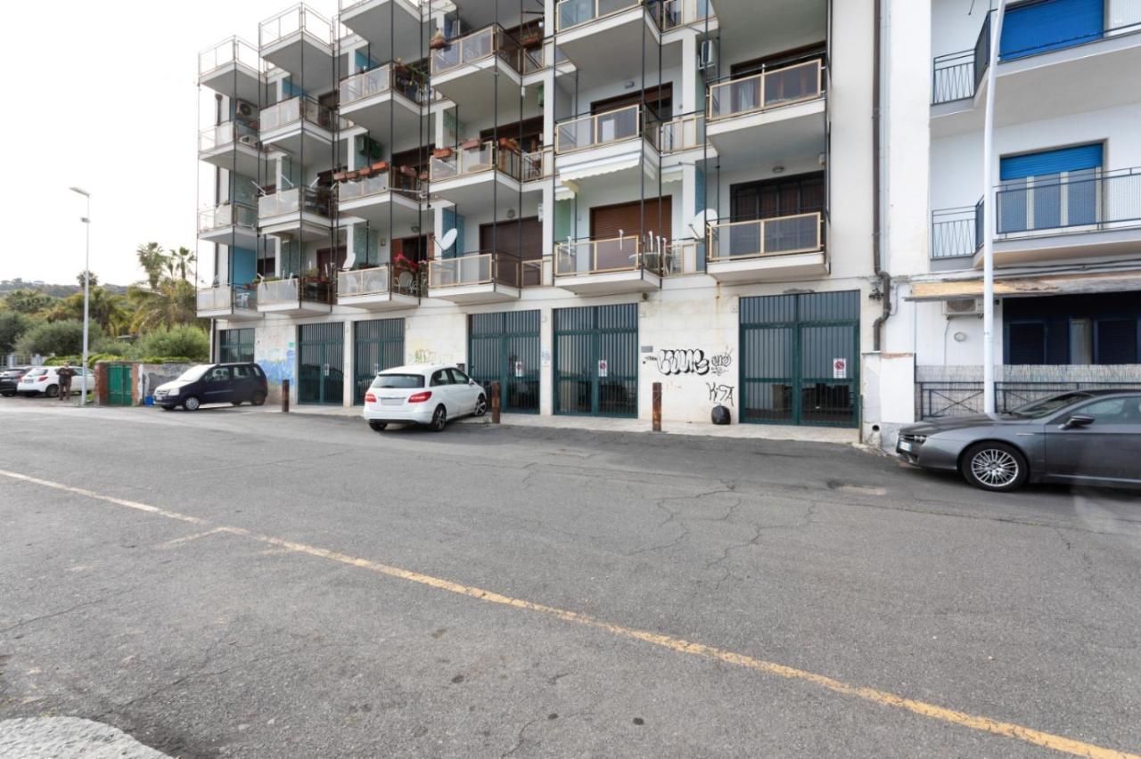 Aci Castello Seaview Apartment With Parking Екстер'єр фото