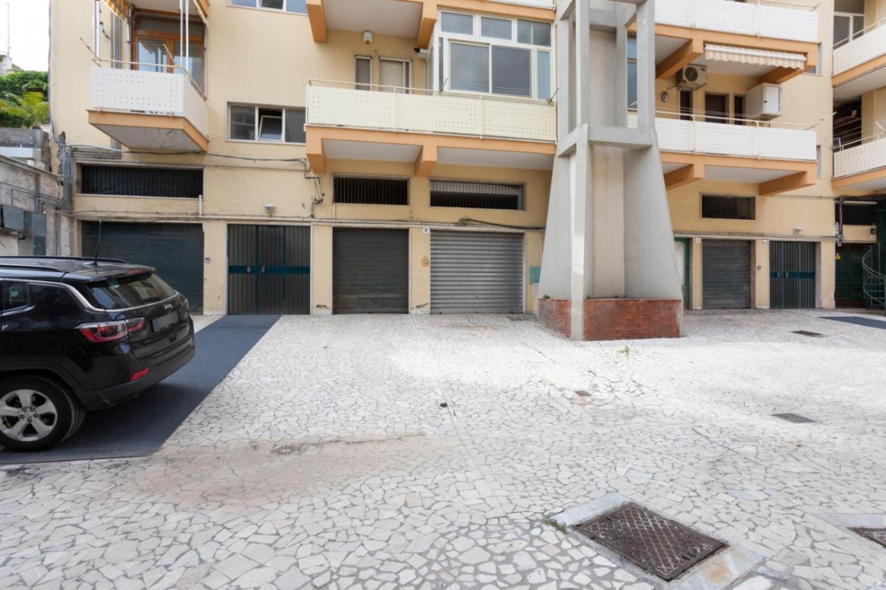 Aci Castello Seaview Apartment With Parking Екстер'єр фото